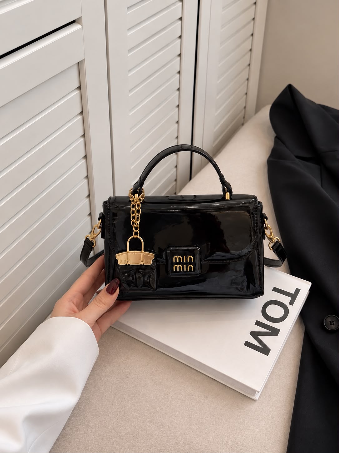 Nohelia Black